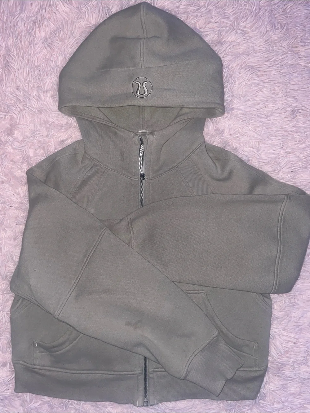 lululemon athletica Women’s Olive Zip-Up Hoodie Sweater